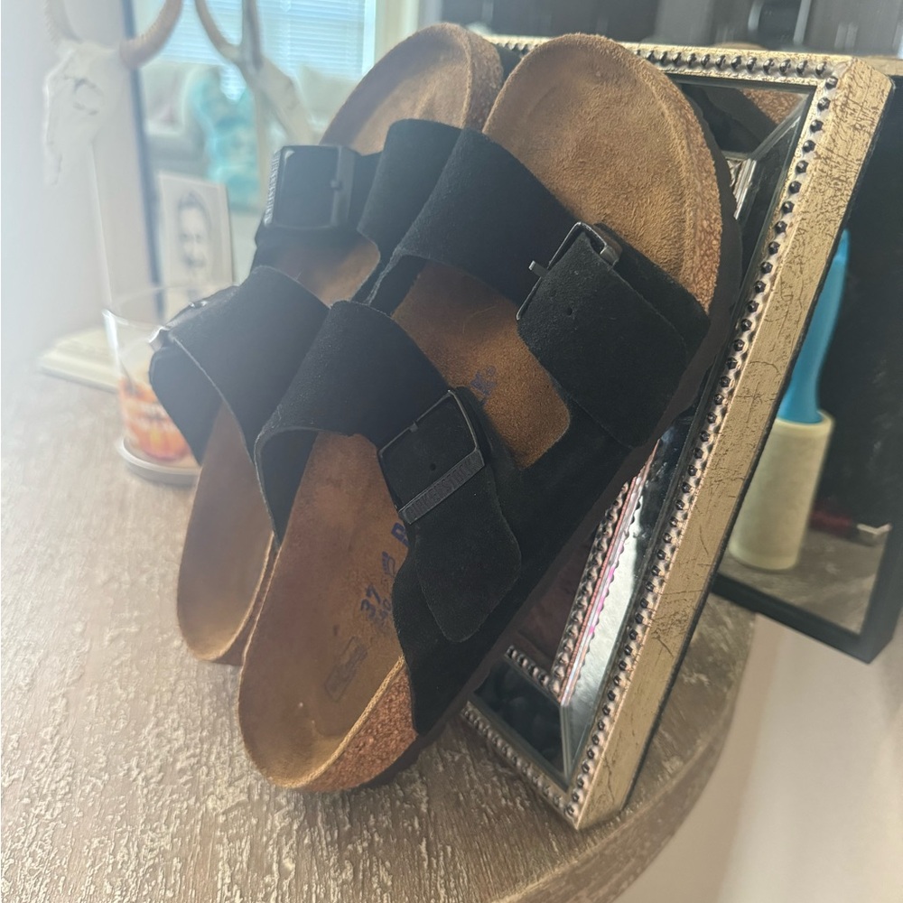 Black Birkenstocks